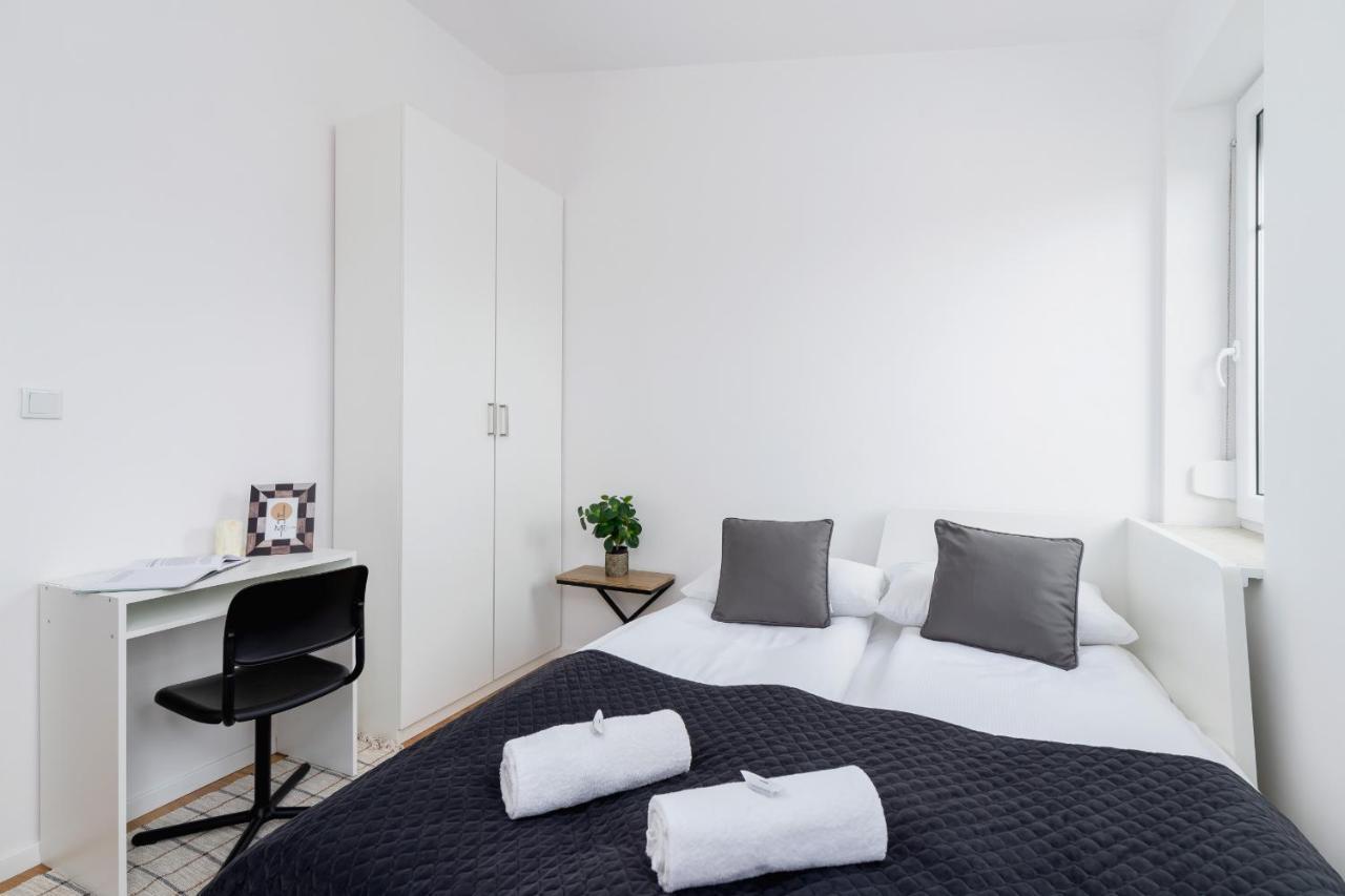 Radziwillowska Apartment Cracow Planty By Noclegi Renters كراكوفيا المظهر الخارجي الصورة