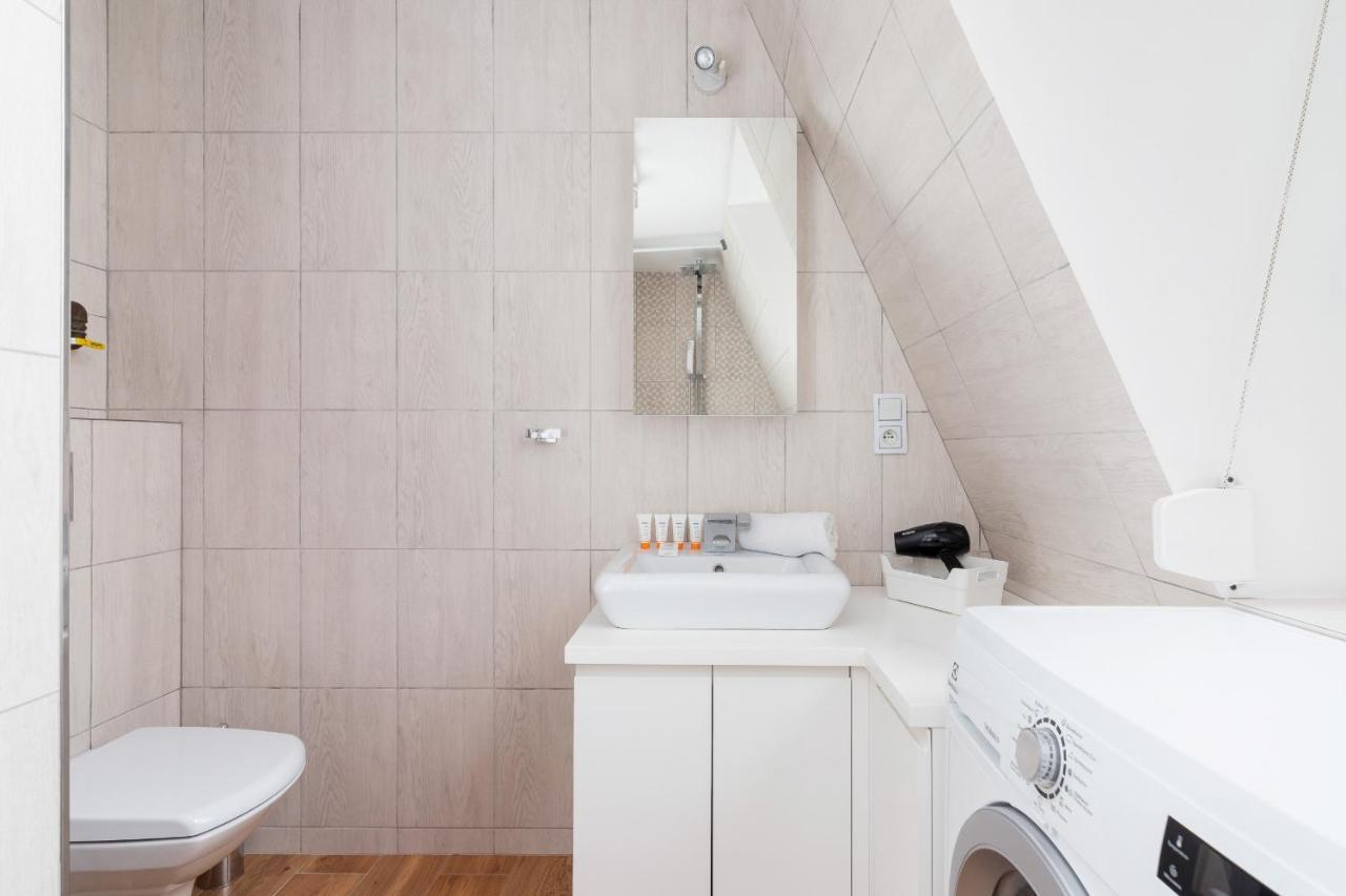 Radziwillowska Apartment Cracow Planty By Noclegi Renters كراكوفيا المظهر الخارجي الصورة